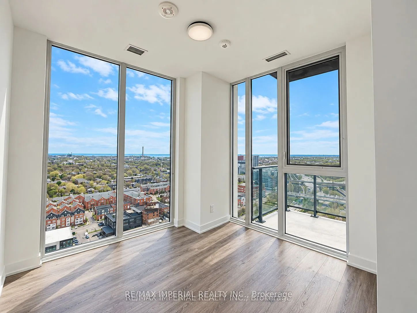 3 bed, $3,100 — Photo 2
