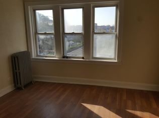 9453 S Loomis St APT 305, Chicago, IL 60620