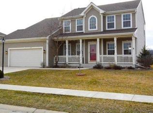 1420 Waters Edge Dr, Oconomowoc, WI 53066