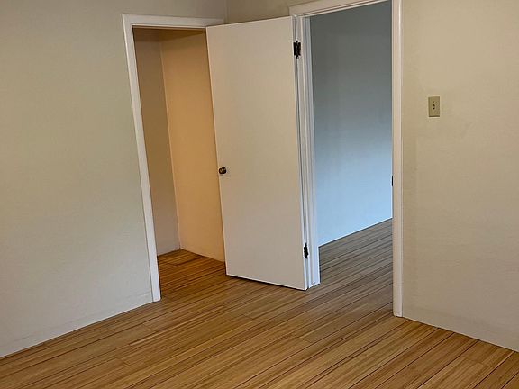 3rd image of 444 Saint Mary St APT 7
