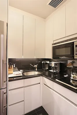 Sold by Corcoran | media 2