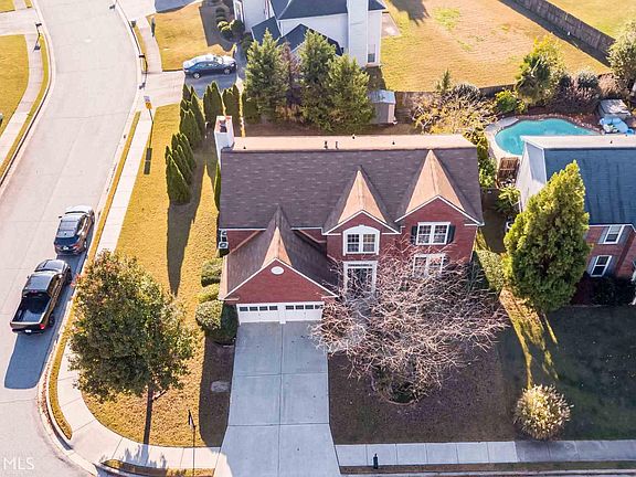 4th image of 4234 Berwick Farm Dr
