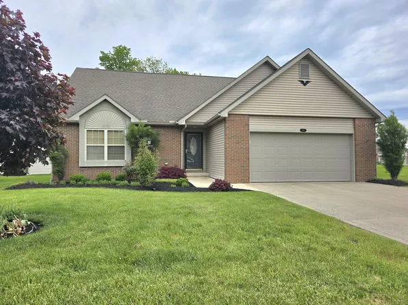 484 Woodside Pl, Bellefontaine, OH 43311