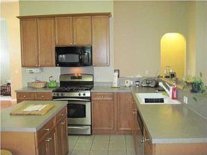 2nd image of 574 Ivy Cir