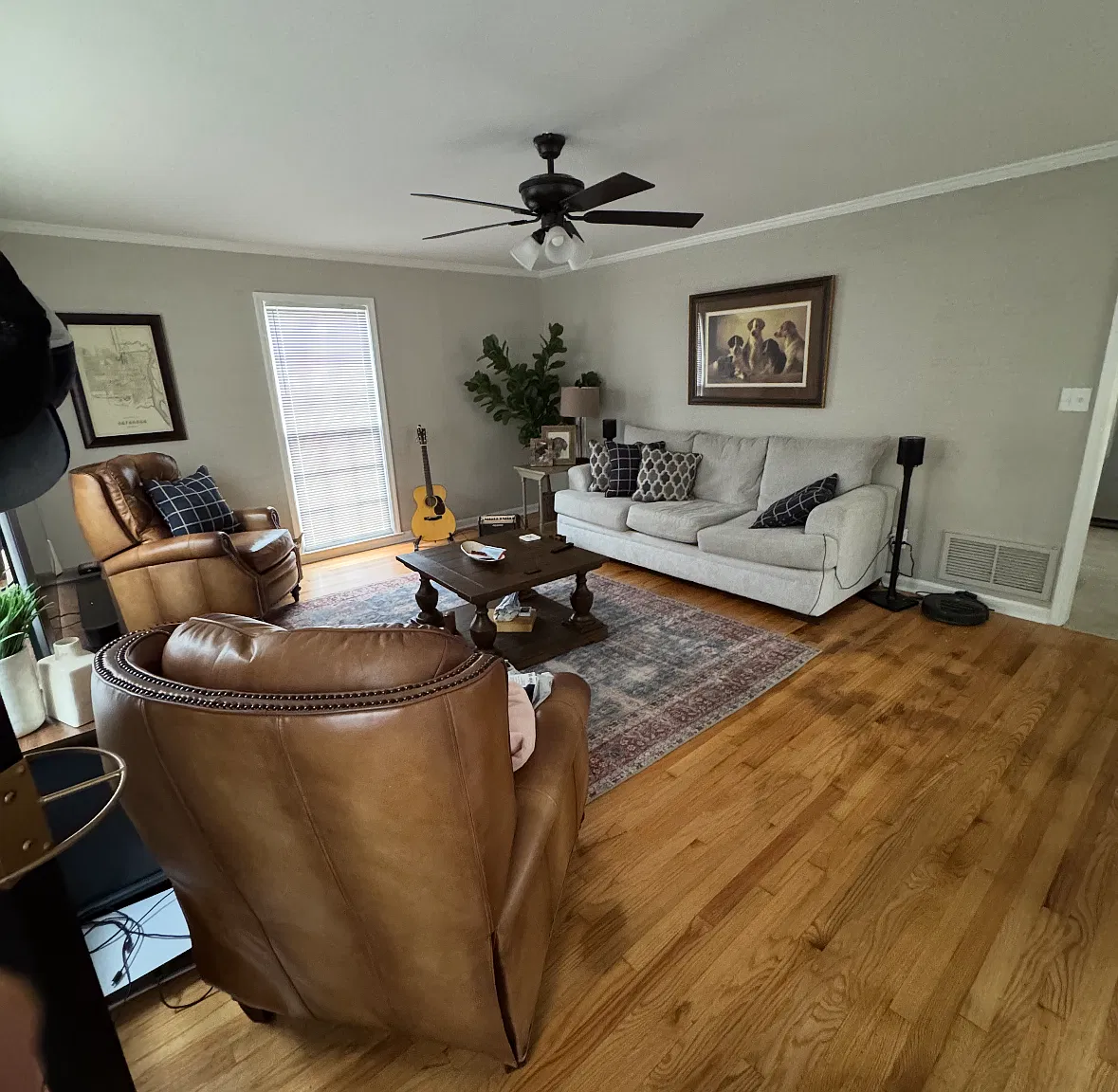 4 bed, 1924 sqft, $1,900 — Photo 4