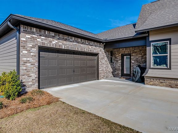 4th image of 131 Carlisle Rd