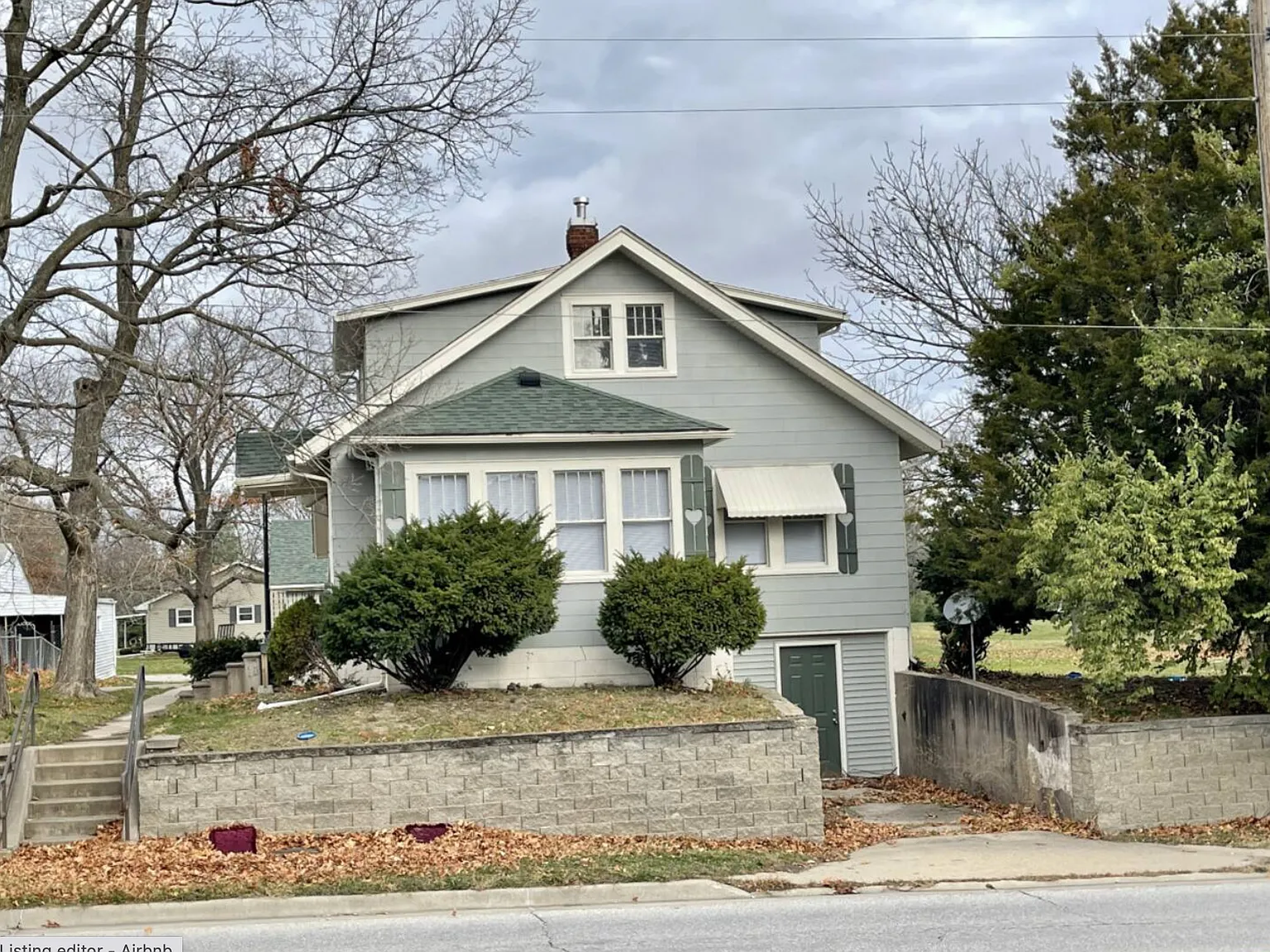 4 bed, 2.5 bath, 1400 sqft, $1,250 — Photo 2