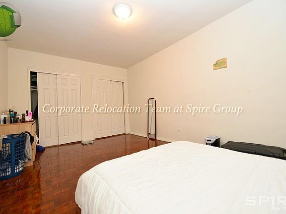 5th image of 3091 Crescent St APT 1B