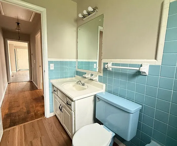 211 Robinwood Ave — Photo 16