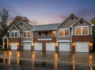 20 Parkside Dr, Florence, KY 41042