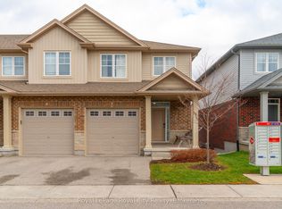 269 Watson Pkwy N #7, Guelph, ON N1E 0R3