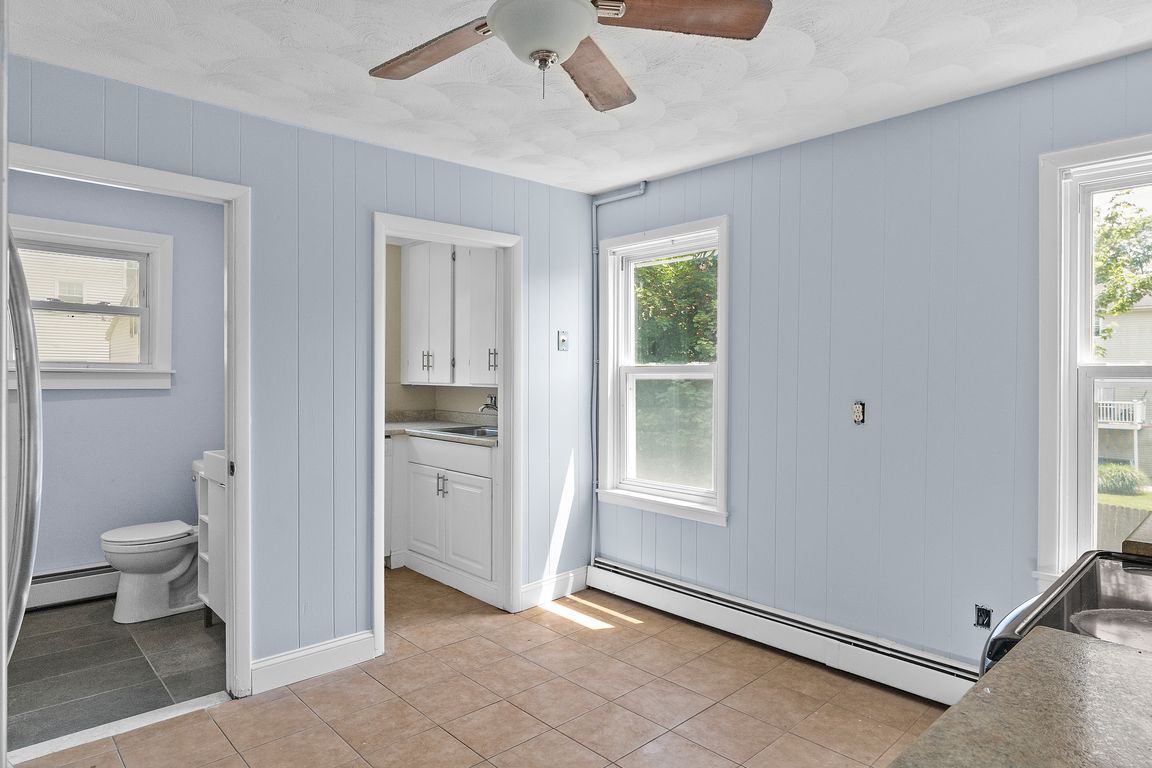 21-Kitchen Alt (7)