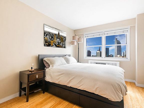 3rd image of 245 E 35th St APT 3B