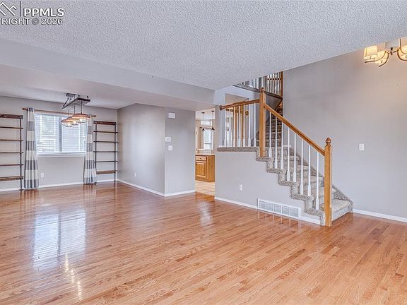 4th image of 6605 Stonehedge Dr