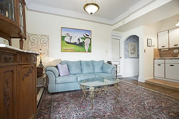 Rented by Susan Finkel, LREB | media 14