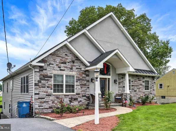 223 Colebrook Rd, Elizabethtown, PA 17022