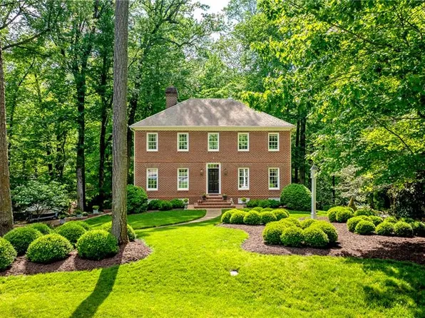 105 Sixpence Ct, Williamsburg, VA 23185