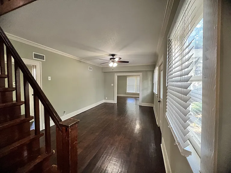 920 Bolivar St — Photo 19