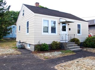 115 Ohio Ave, Warwick, RI 02888