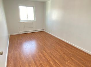 9717 94th St APT 2F, Ozone Park, NY 11416