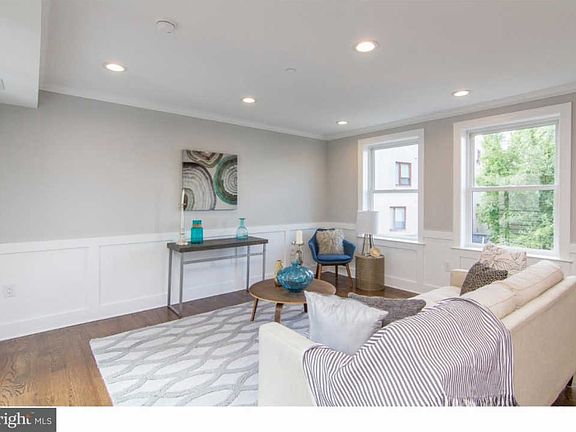 5th image of 988 N Marshall St APT 1F