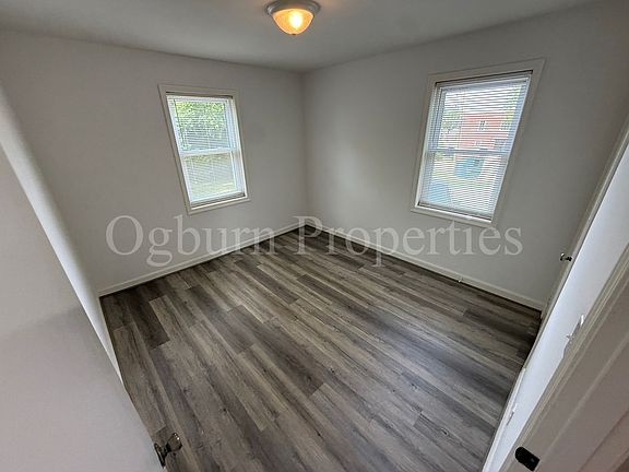 5th image of 513-525 S Green St #513-C