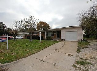 6708 Davidson St, Richland Hills, TX 76118