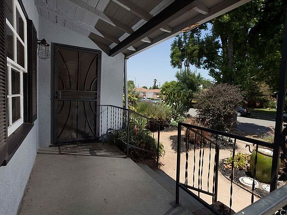 5th image of 3057 Maine Ave
