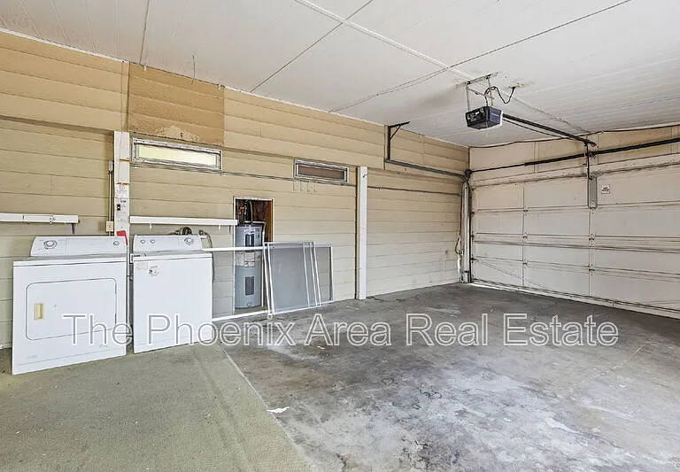 2431 N Higley Rd — Photo 34