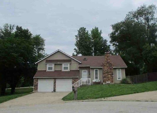 2nd image of 5726 Osage Ave