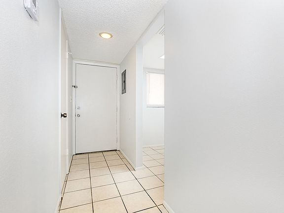 3rd image of 204 W Seminole Ave #1