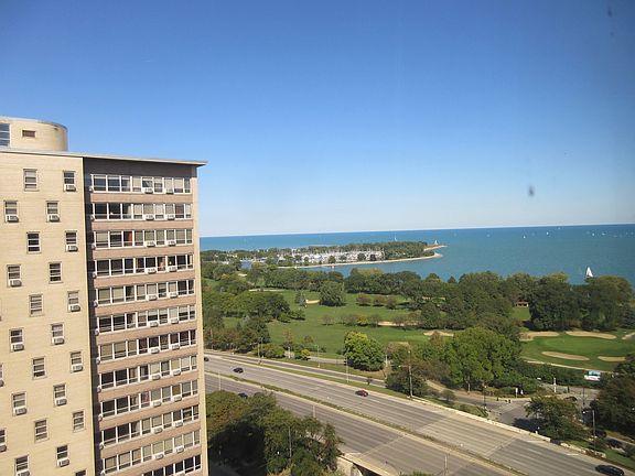 5th image of 3950 N Lake Shore Dr APT 2126E