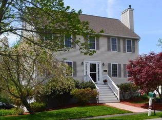 10 Russett Hill Rd, Haverhill, MA 01830