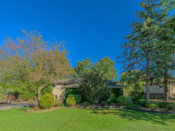 21213 S 93rd Ave, Frankfort, IL 60423