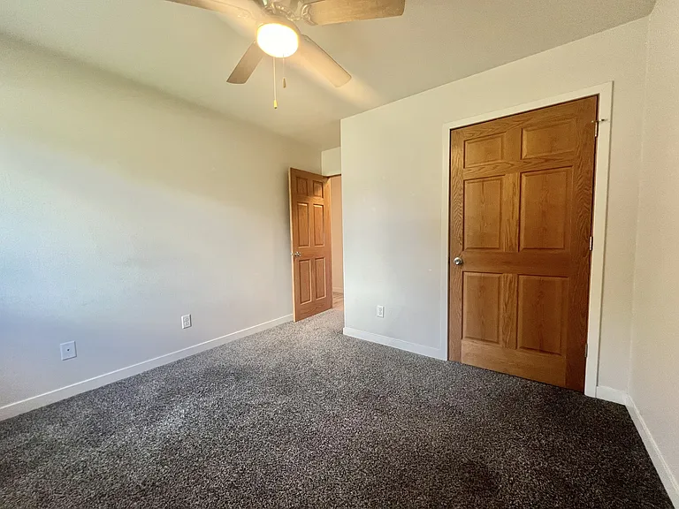 821 George Ave — Photo 7