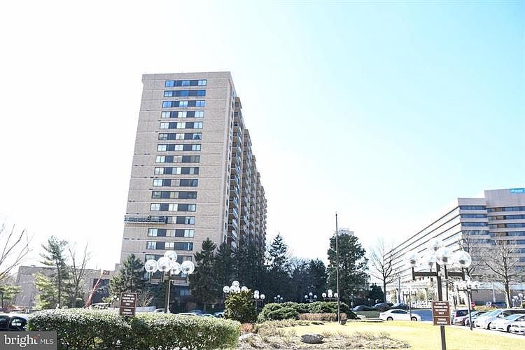 1st image of 3701 S George Mason Dr Unit 716N