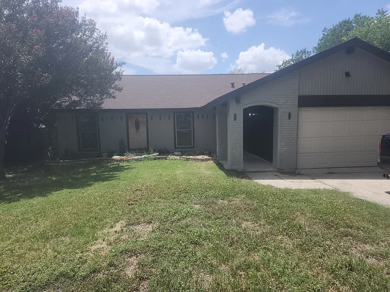 2715 Lakemist St — Photo 9
