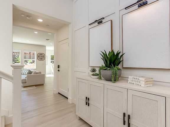 3rd image of 231 Via Encanto