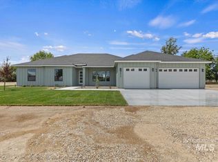 26215 Reed Ln, Wilder, ID 83676