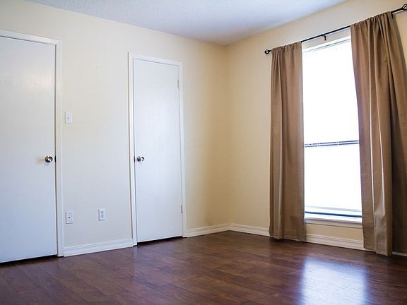 5th image of 4133 NE Stallings Dr