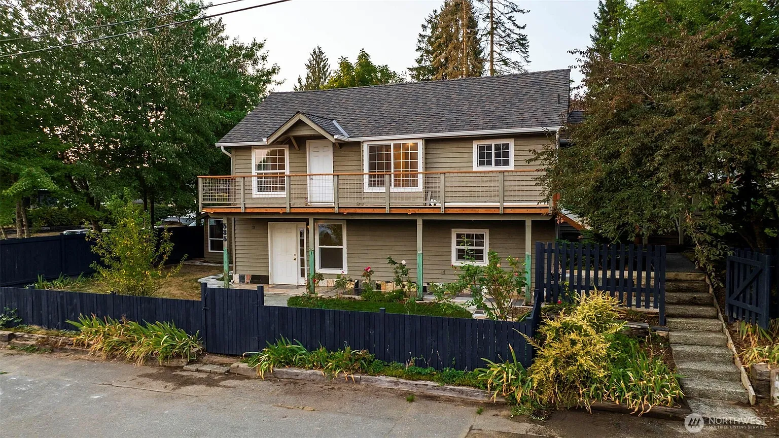 535 Terrace Street photo 1
