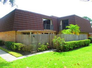 226 2nd Ln, Palm Beach Gardens, FL 33418