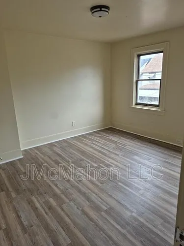 3116 Grover St Photo 1