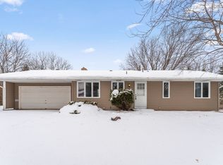 4765 Penkwe Cir, Eagan, MN 55122