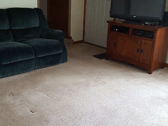 4th image of 531 Maple Ave