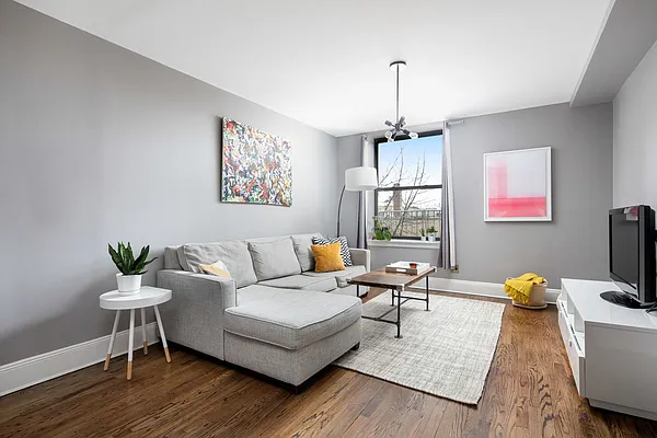 Sold by Compass | media 9