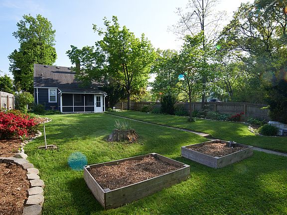 5th image of 166 Honey Ln