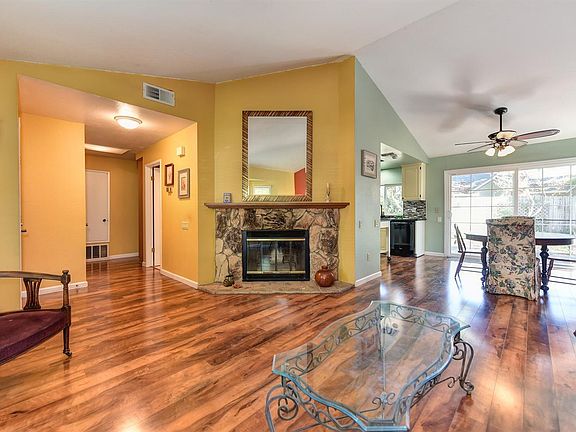 5th image of 2891 Aylesbury Ct