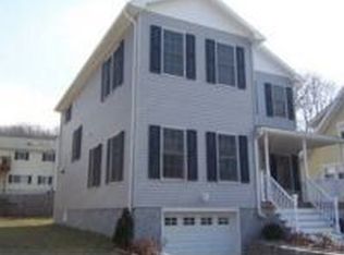 669 Harrison Ave, Peekskill, NY 10566