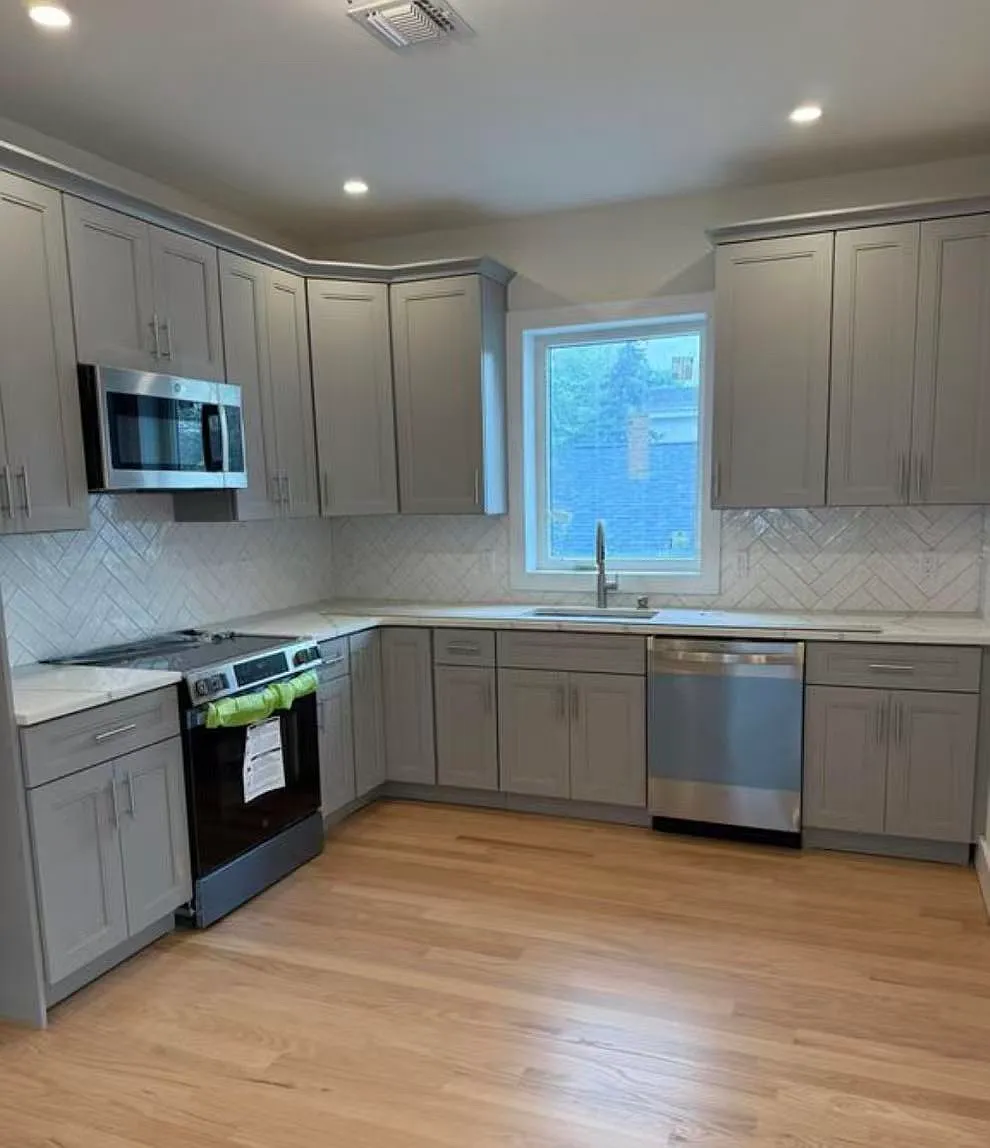 3 bed, 1600 sqft, $3,500 — Photo 4